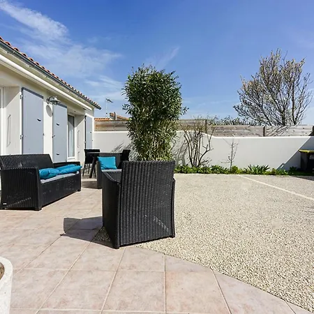 Maison Proche Pour 4 Pers. Avec Jardin A - Fr-1-835-28 Holiday home